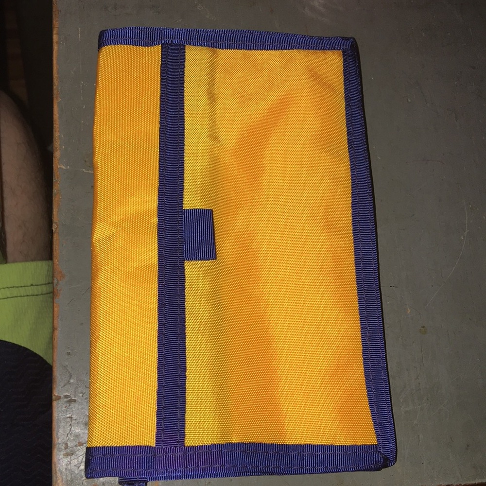 Vintage Trifold Yellow & Blue Wallet Large NWOT